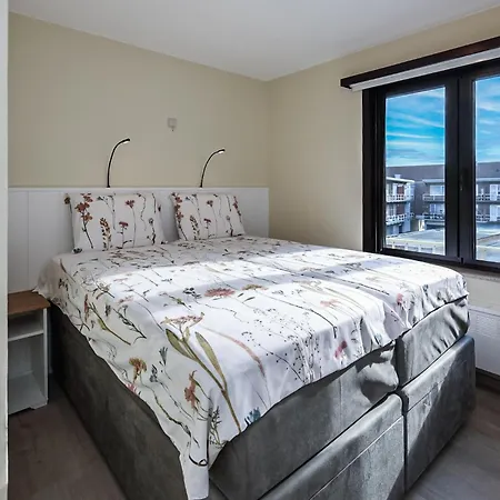 Apartment Amazing In With House Sea View *